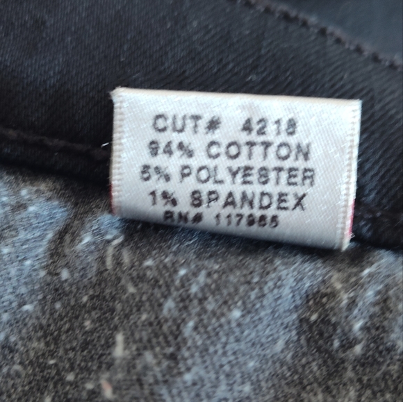 J Brand the Pencil Leg jean in Shadow wash - Picture 5 of 6